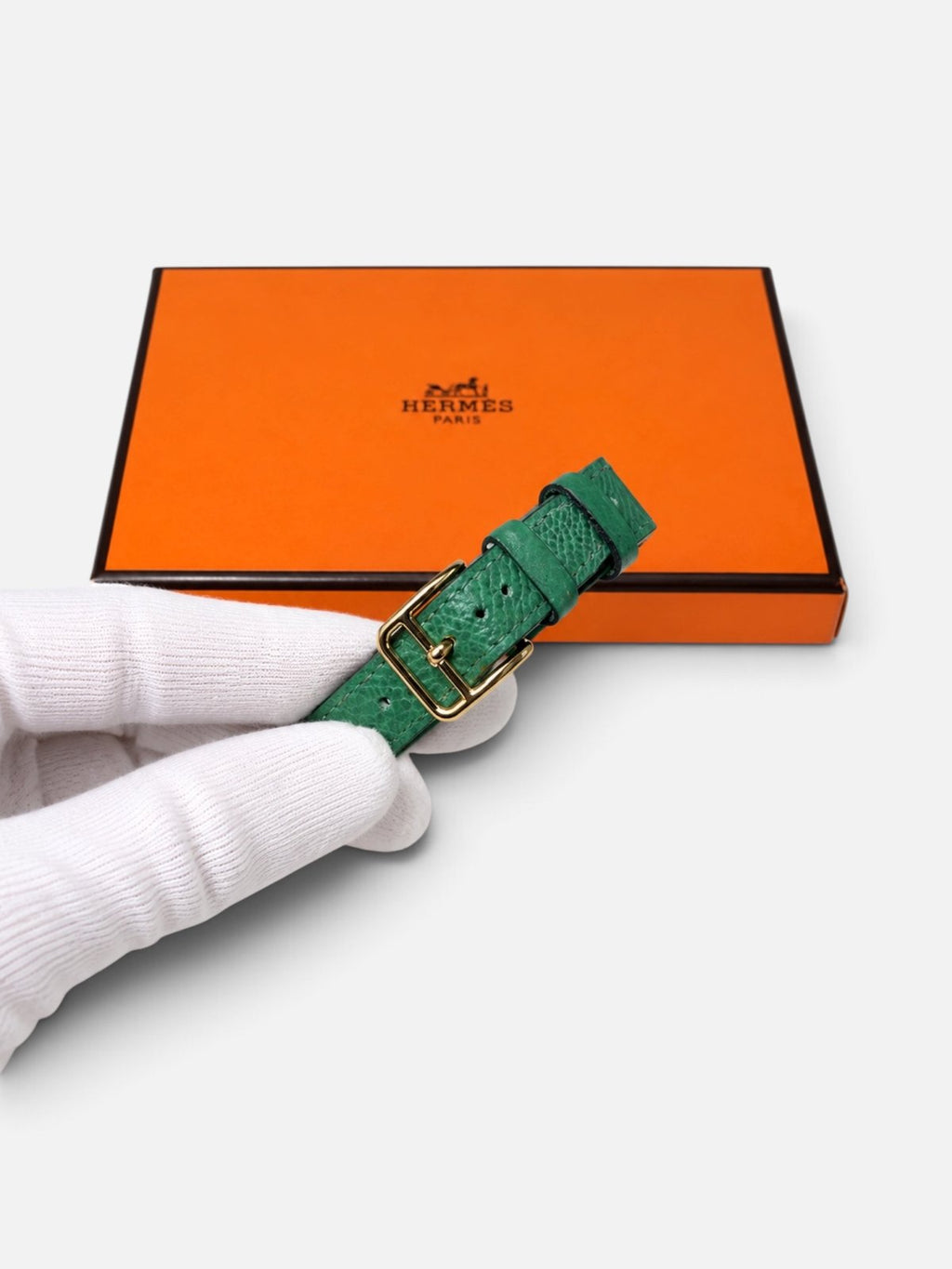 Hermes bracelet en cuir vert